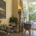 The Gables 4* آمبيلسايد