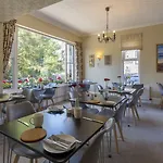 بيت ضيافة The Gables آمبيلسايد